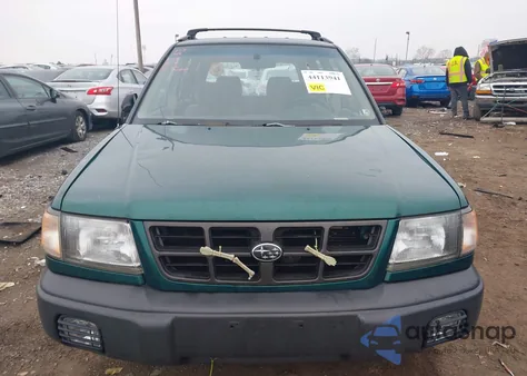 1998 Subaru Forester L из США, поврежденный, VIN JF1SF6352WH778317